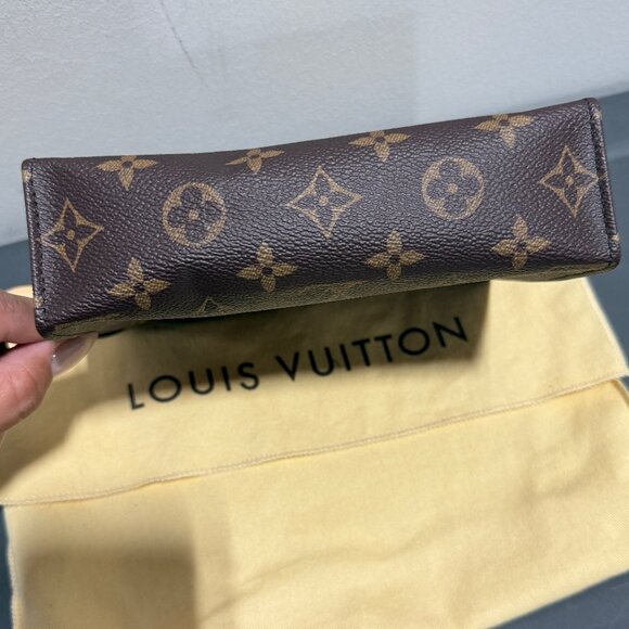 Louis Vuitton Murakami Monogram Bag - Picture 3 of 6